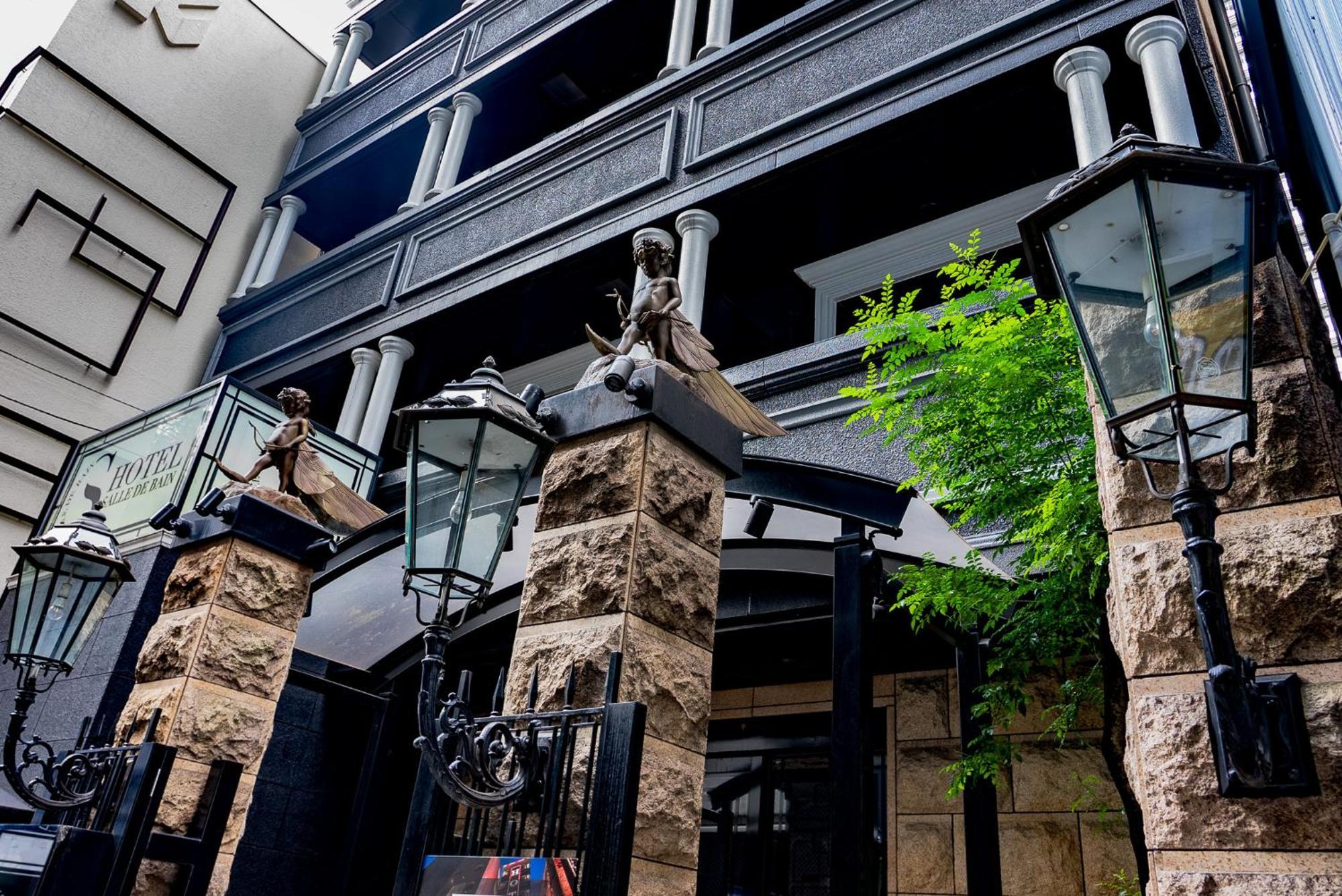 Hotel Salle De Bain (Adults Only) Osaka Exterior photo